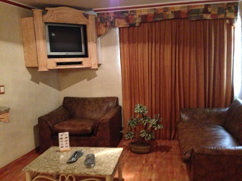 Hotel La Paz Гвадалахара Экстерьер фото